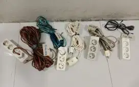 Dijual Stop Kontak 4 & 3 Lubang merek Uticon 
sambungan Siapa Pakai