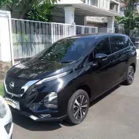 Nissan All New Livina VE Matic Hitam AT 2019 Low KM Record