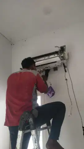 PEMBERSIHAN AC RUTIN, CUCI AC, BONGKAR PASANG AC BERGARANSI