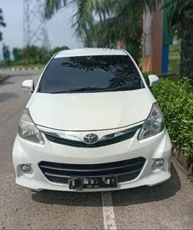 Avanza Veloz 1.5 A/T 2013