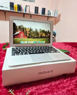 Macbook Air 2015 11inchi 128Gb Komplit