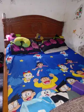 Dipan tempat tidur model classic