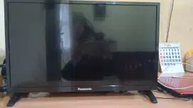 Tv panasonic 22 inch seperti baru