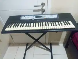 Keyboard Yamaha PSR-E213