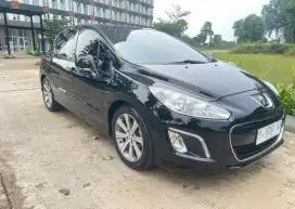 PEUGEOT 1.6 TURBO SX AT 2012