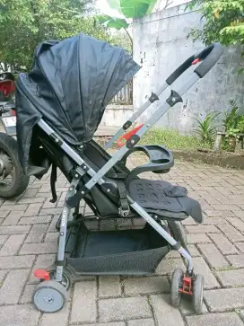 Dijual stroller merk spacebaby