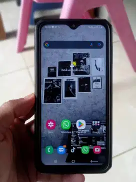 Hp samsung A10 Ori blm pernah service lcd mulus