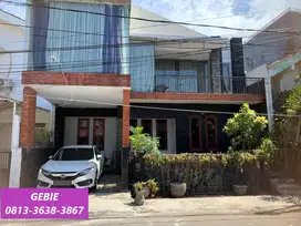 Rumah Bagus Terawat 2 Lantai Minimalis di Sektor 5 Bintaro SC-16708