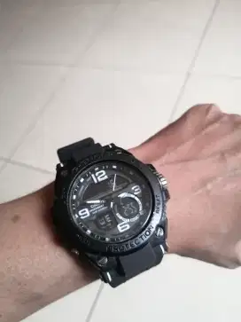 Jam tangan cowok g shock casio