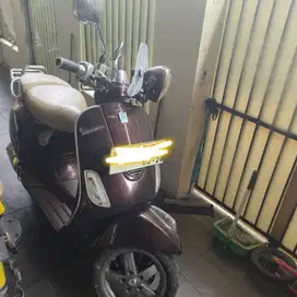 Vespa LXV 150 3Vie