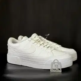 Nike COURT LEGACY LIFT - 100% Original (Brand New in The Box)