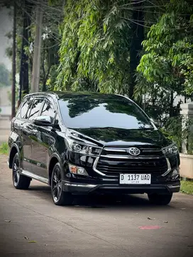 CASH! Toyota Innova Venturer Diesel 2018 / 2019