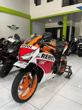 (SPM) Honda Cbr 150R Repsol tahun 2015 Orisinil Tangan Pertama
