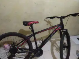 Sepeda speed GENIO