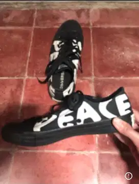 Dijual Cepat Converse Peace Edition
