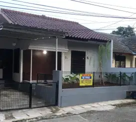 Rumah Dijual (BU) Siap Huni, Villa Pancoran Mas, Depok