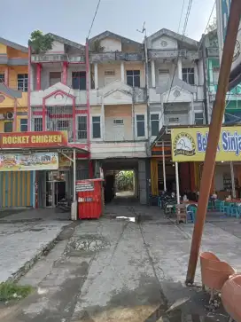 DiJual Lahan Bekas Gudang Minyak Curah dan 1 Ruko 3 tingkat