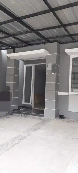 Jual rumah siap huni di taman puspa harapan indah 2 bekasj