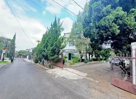 termurah  rumah hitung tanah di bawah njop sayap sutami bandung utara