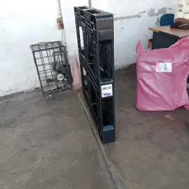 Pallet plastik bekas murah palet plastik bekas surabaya