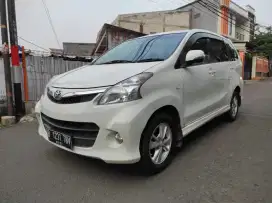 Avanza Veloz 1.5 AT 2012