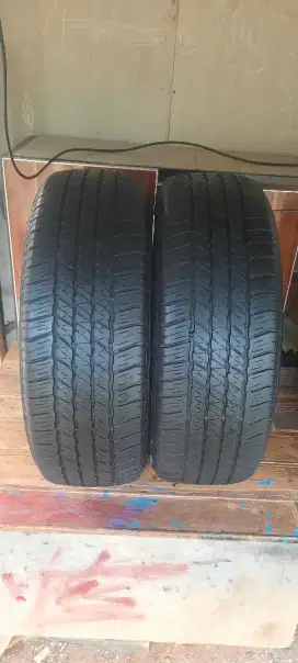 Ban Pajero/Fortuner Bridgestone 265/60.R18 tahun 2023 kondisi 80%