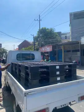 Pallet plastik bekas murah surabaya