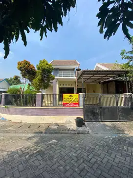 Disewakan rmh cluster one gate system di Gresik