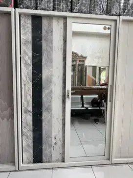 Almari / Lemari Pakaian Besi Sliding Importa