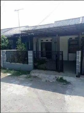 DIJUAL RUMAH SIAP HUNI KOMPLEK PELANGI RESIDENCE DEPOK.