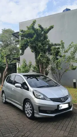 CASH MURAH LOW KM HONDA JAZZ RS 2014 ISTIMEWA