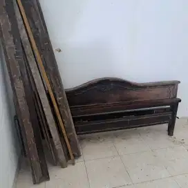 Dipan 180 cm × 200 cm
