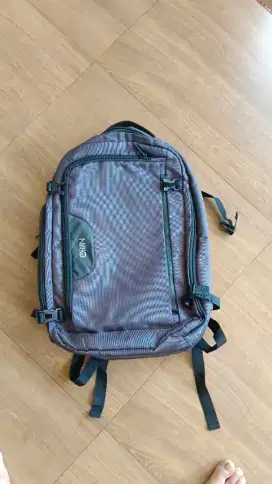 Tas laptop tebal import masih bagus banget