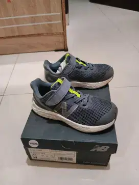Sepatu New Balance Anak
