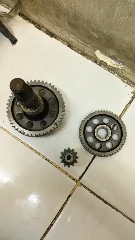 Gear rasio Beat karbu/Spacy karbu tanpa as puly. Original copotan