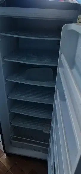 Kulkas freezer Aqua