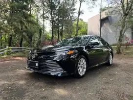 Camry 2.5V bisa tukar tambah