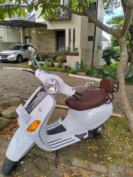 VESPA PIAGIO 27 jt
