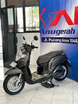 Honda Scoopy Stylis 110cc Th 2018 Anugerah Motor Pucang
