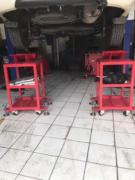 Lowongan Kerja Mekanik Kaki-kaki dan Lampu