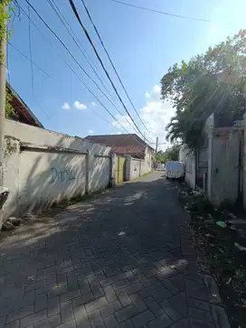 MURAHH JUAL CEPAT RMH HITUNG TANAH KALISARI TENGAH KOTA SBY PUSAT