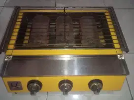 Panggangan sosis dan Ayam bakar