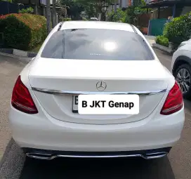 Mercy c200 2015/Nik 2014 CBU avantgarde Original LowKm 18 mls/PajakNew
