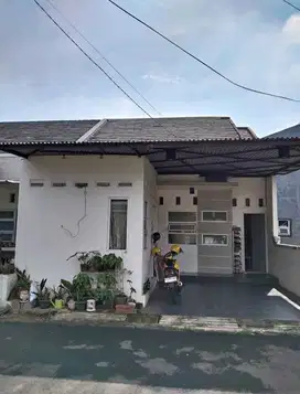 Rumah Tanah Luas di Cluster jl elang Ciputat dekat stasiun jurangmangu