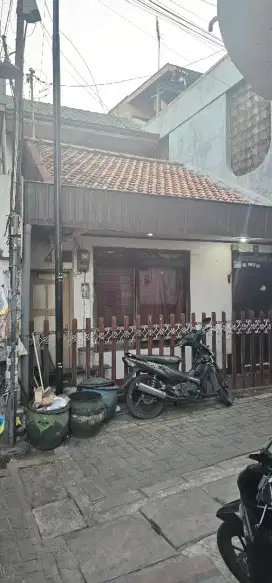 Dijual rumah second SHM