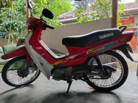Yamaha crypton asli merah