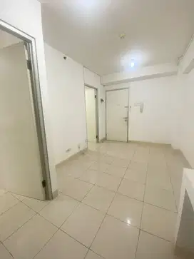 dijual apartemen greenbay 2 BR unfurnished super murah  view kolam