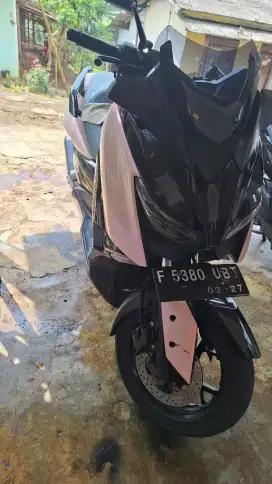 Yamaha xmax 2022
