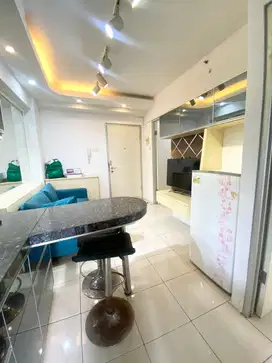 dijual 2 kamar apartemen furnished view laut!