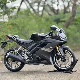 YAMAHA YZF R15 V3 HITAM 2021 KM 18K PAJAK ON SUPER MULUS